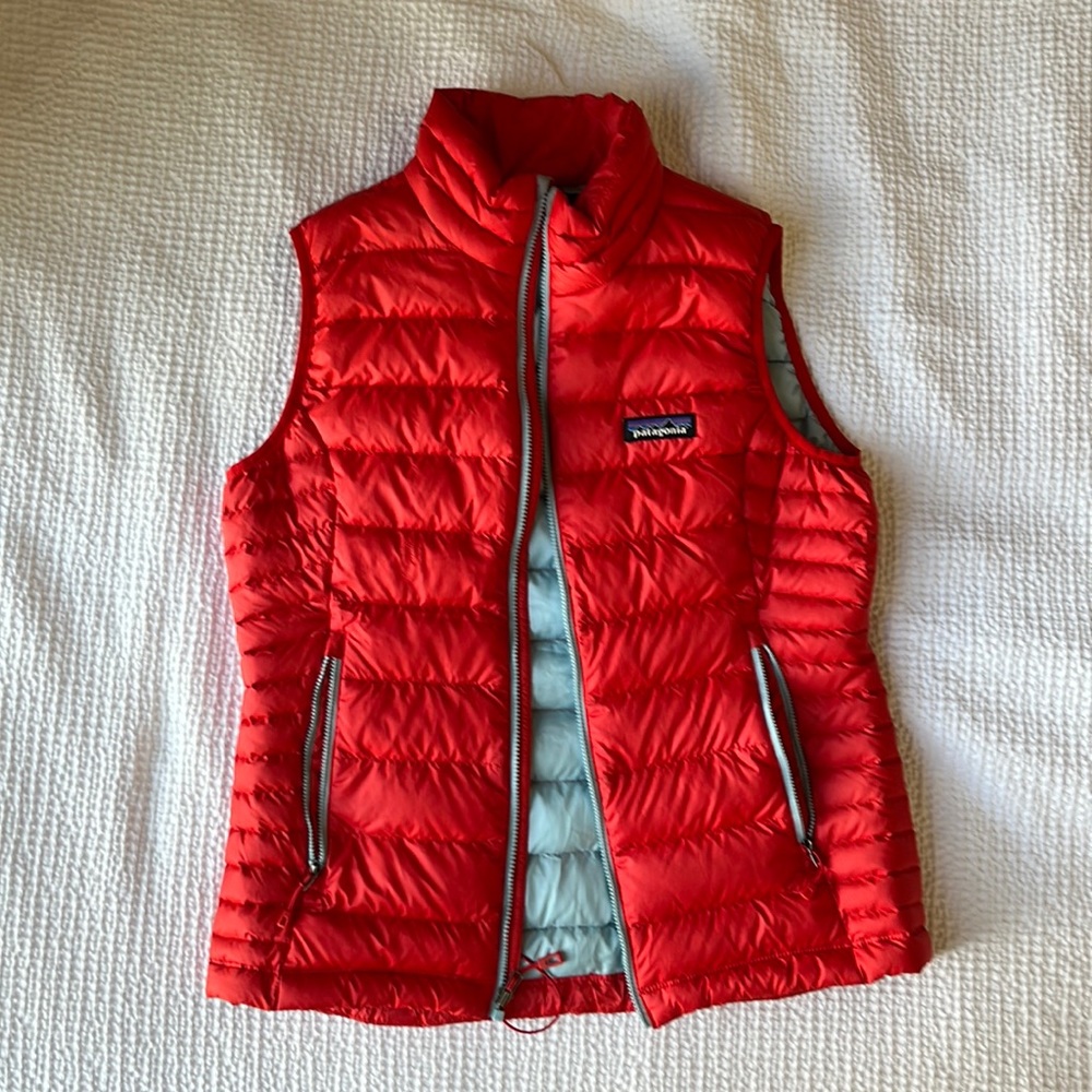 Patagonia Down Sweater Vest - Red